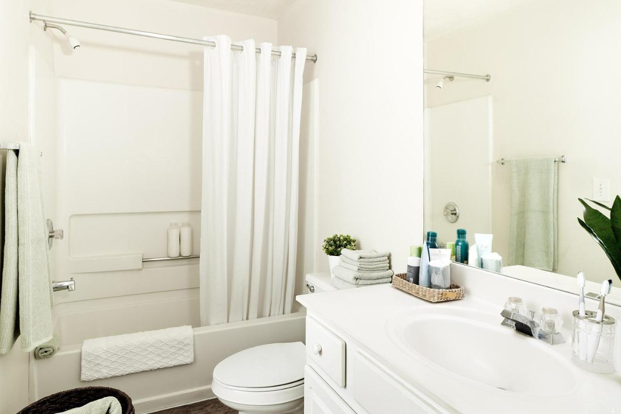 Intown Suites Extended Stay Atlanta Ga - Willow Trail Норкросс Экстерьер фото