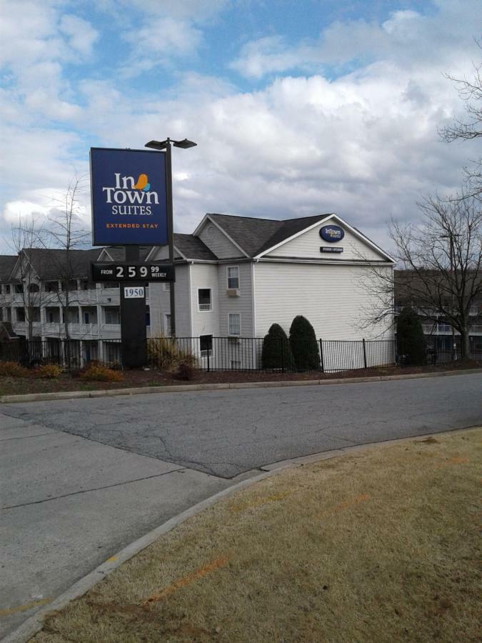 Intown Suites Extended Stay Atlanta Ga - Willow Trail Норкросс Экстерьер фото